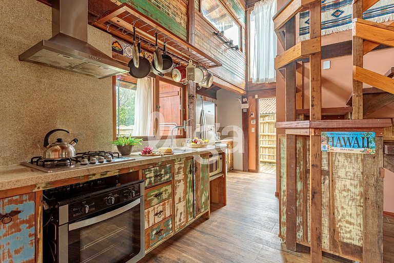 LUGA | Rustic House Near Praia do Rosa