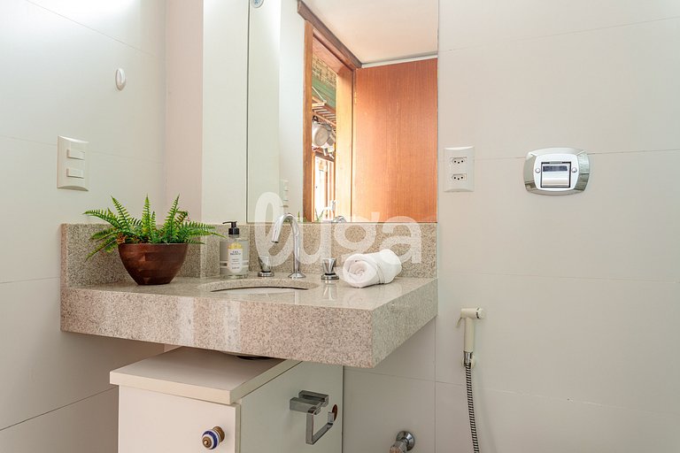 LUGA | Rustic House Near Praia do Rosa