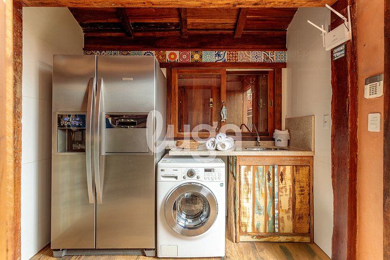 LUGA | Rustic House Near Praia do Rosa