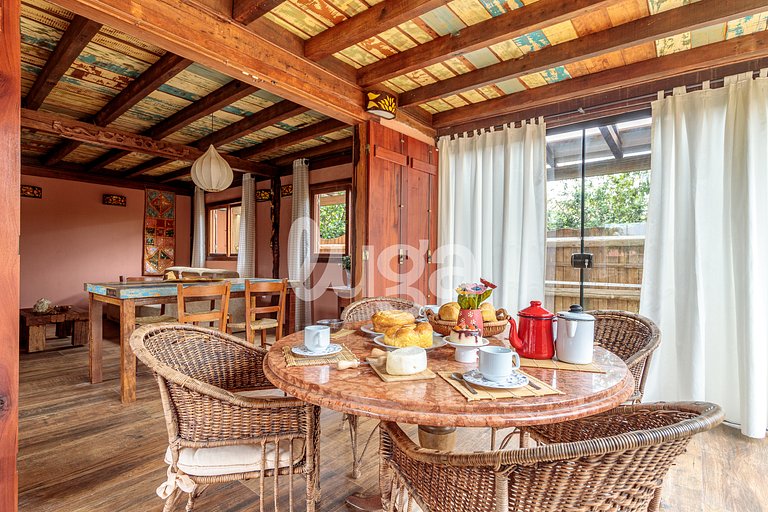 LUGA | Rustic House Near Praia do Rosa