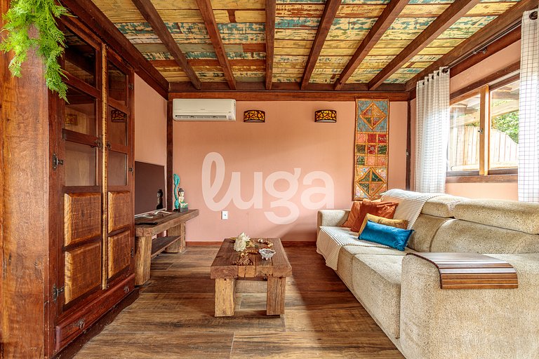 LUGA | Casa Rústica Próx. à Praia do Rosa