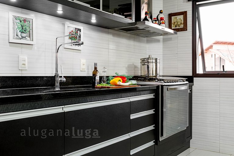 LUGA Exclusive Mansion with Panoramic View