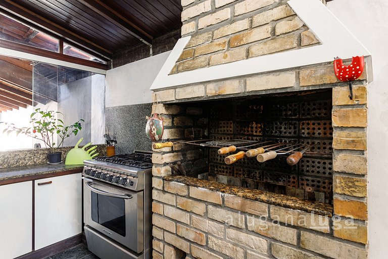 LUGA | Well-Located House in Lagoa da Conceição