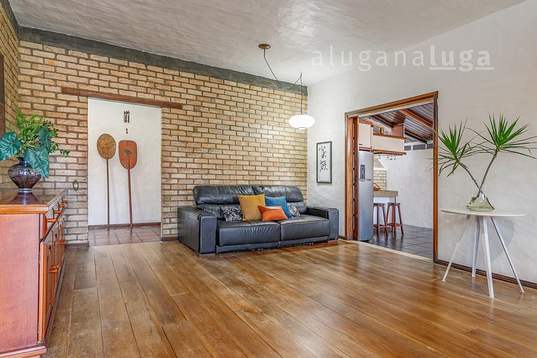 LUGA | Casa bien ubicada en Lagoa da Conceição