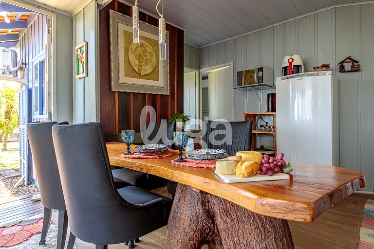 LUGA Farm House | Sea, City & Mountain View