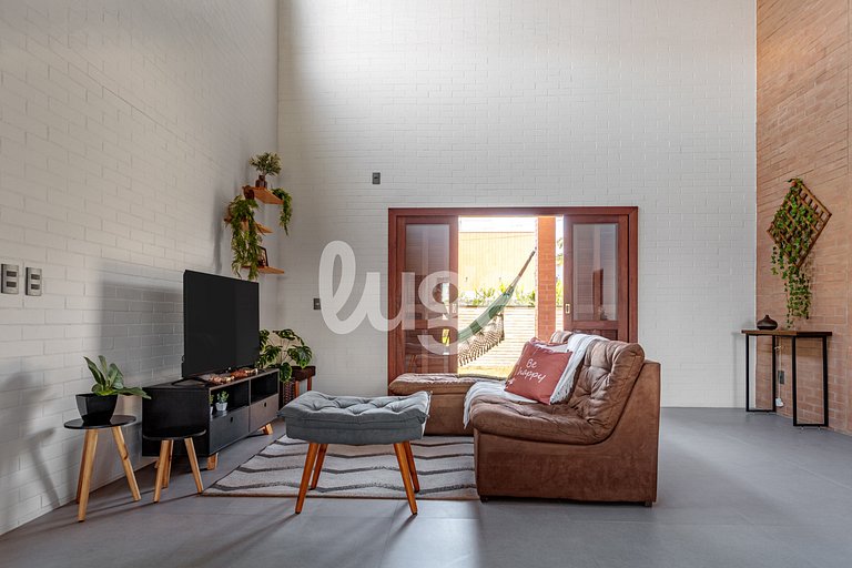 LUGA Cozy House 450m from the beach