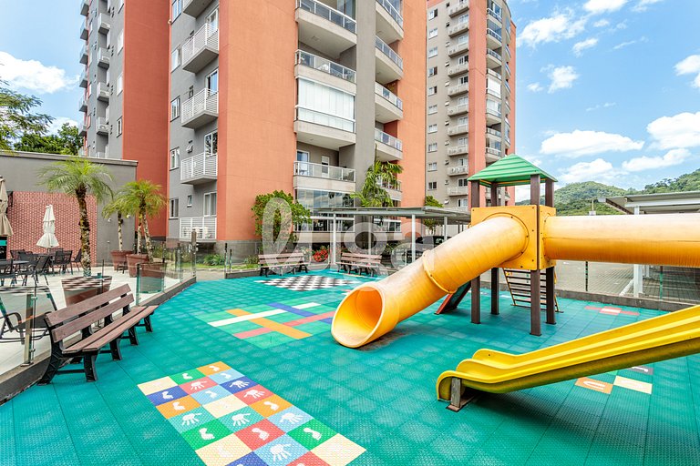 Cozy Apartment with Full Amenities