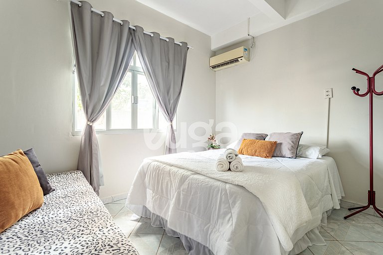 LUGA Cozy House 800m from Palmas Beach