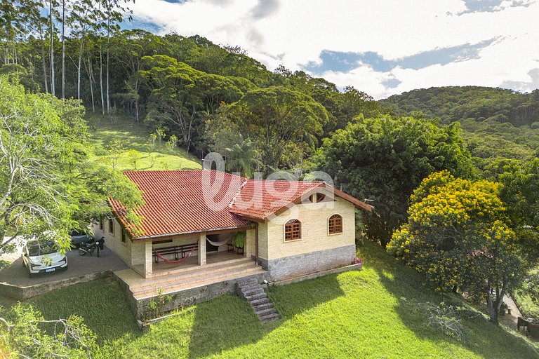 LUGA Maison de Campagne à Águas Mornas