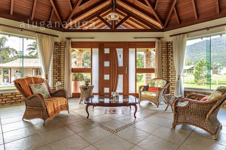 Nature Hideaway – Comfort and Peace