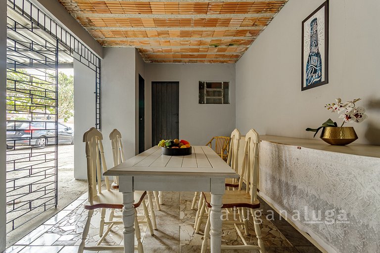 Beachside Retreat – Peace & Comfort