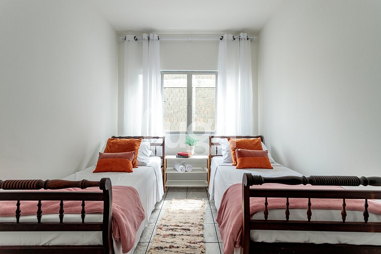 LUGA: Beachside Comfort | Ingleses & Relax