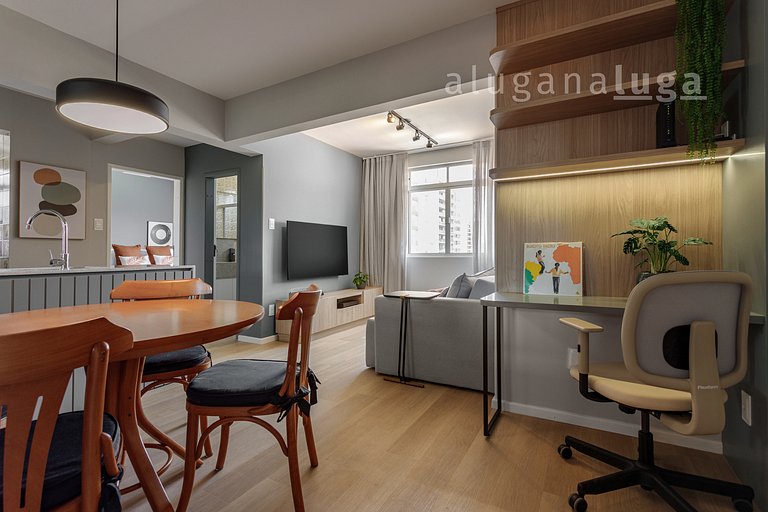 Schmidt: Luxury and Comfort in the Heart of Floria