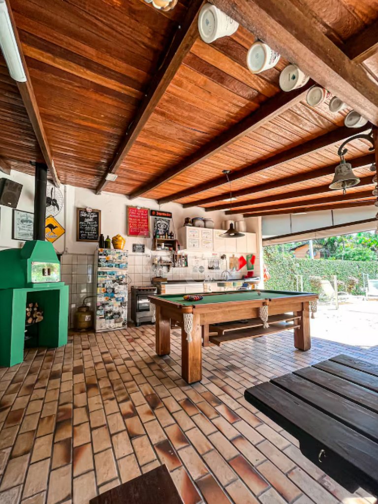 Brewer's Refuge: Suite 900m from Santinho Beach #2