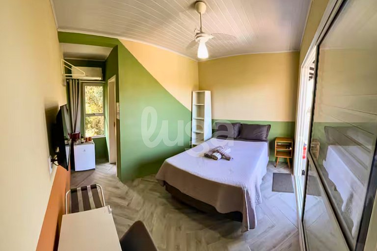 Refugio Cervejeiro: Suite 900m from Santinho Beach #3