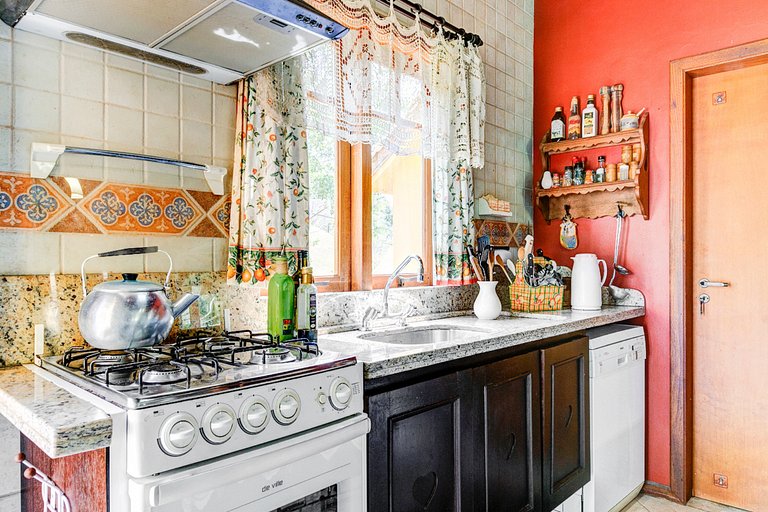 Empress Mansion: Hot Springs and Nature.