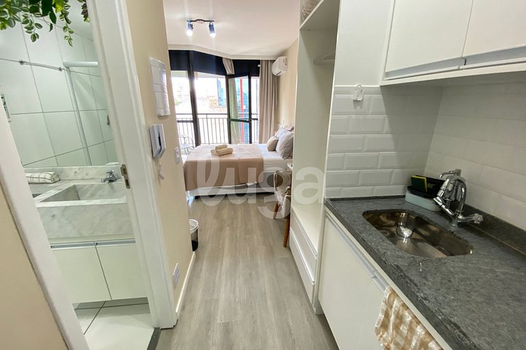 LUGA Practical studio in the heart of Liberdade