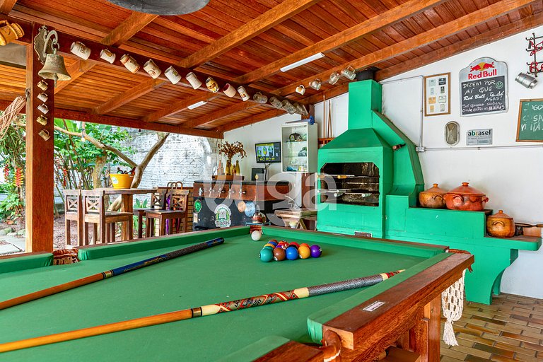 Brewer's Refuge: Suite 900m from Santinho Beach #2