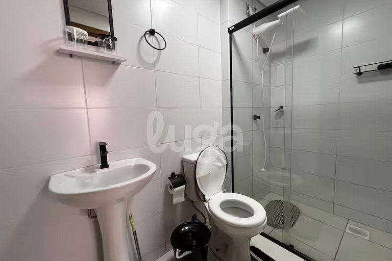 Refúgio com Piscina: Perto das Melhores Praias