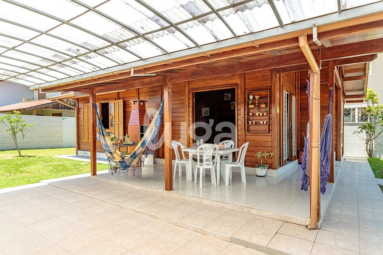 LUGA Your retreat in Pinheira just a few steps from the sea