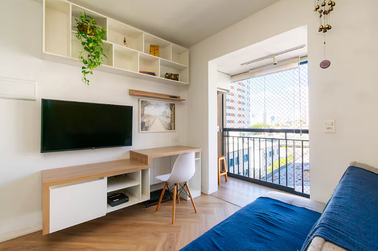 LUGA Entire apart with pool 10 minutes Liberdade