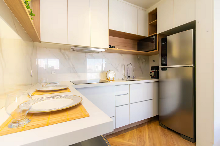 LUGA Entire apart with pool 10 minutes Liberdade