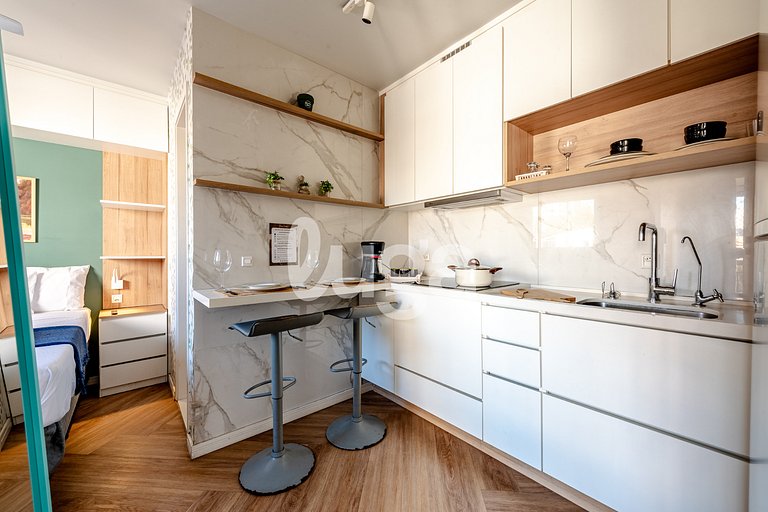 LUGA Entire apart with pool 10 minutes Liberdade