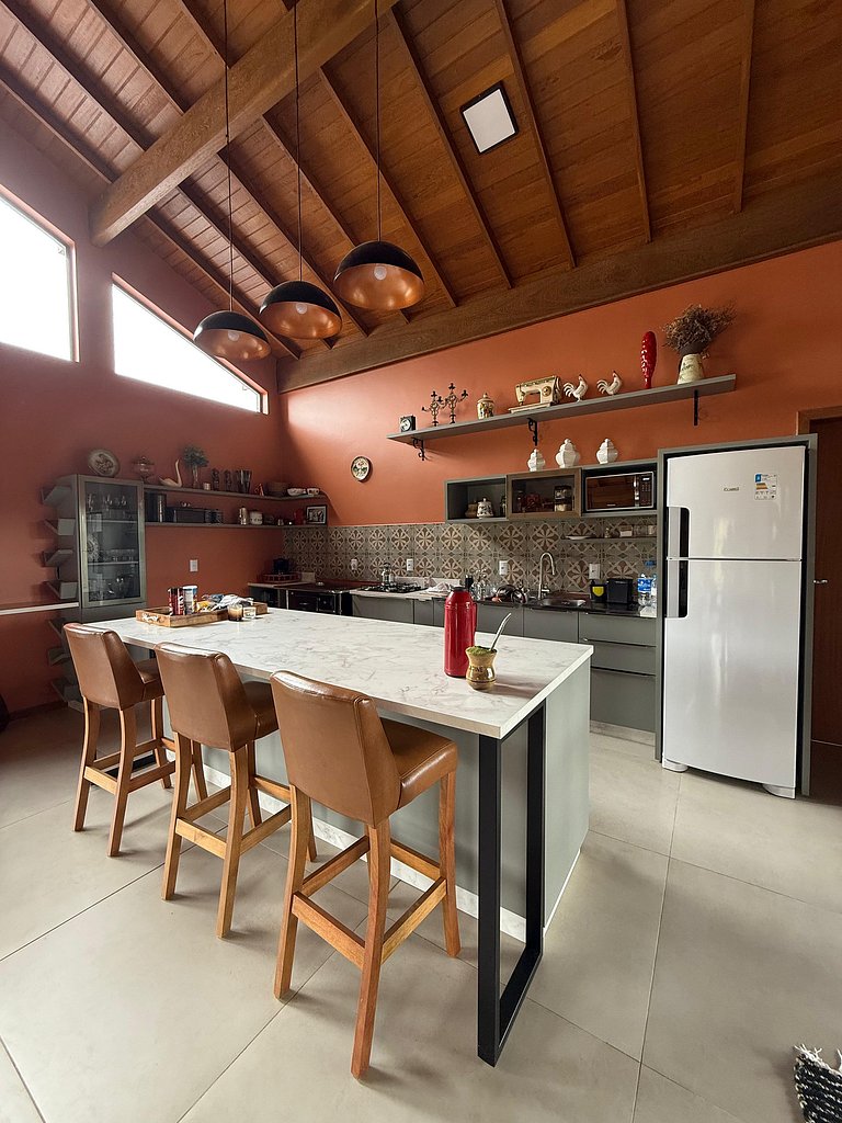 LUGA Altos da Serra House with View and Bathtub