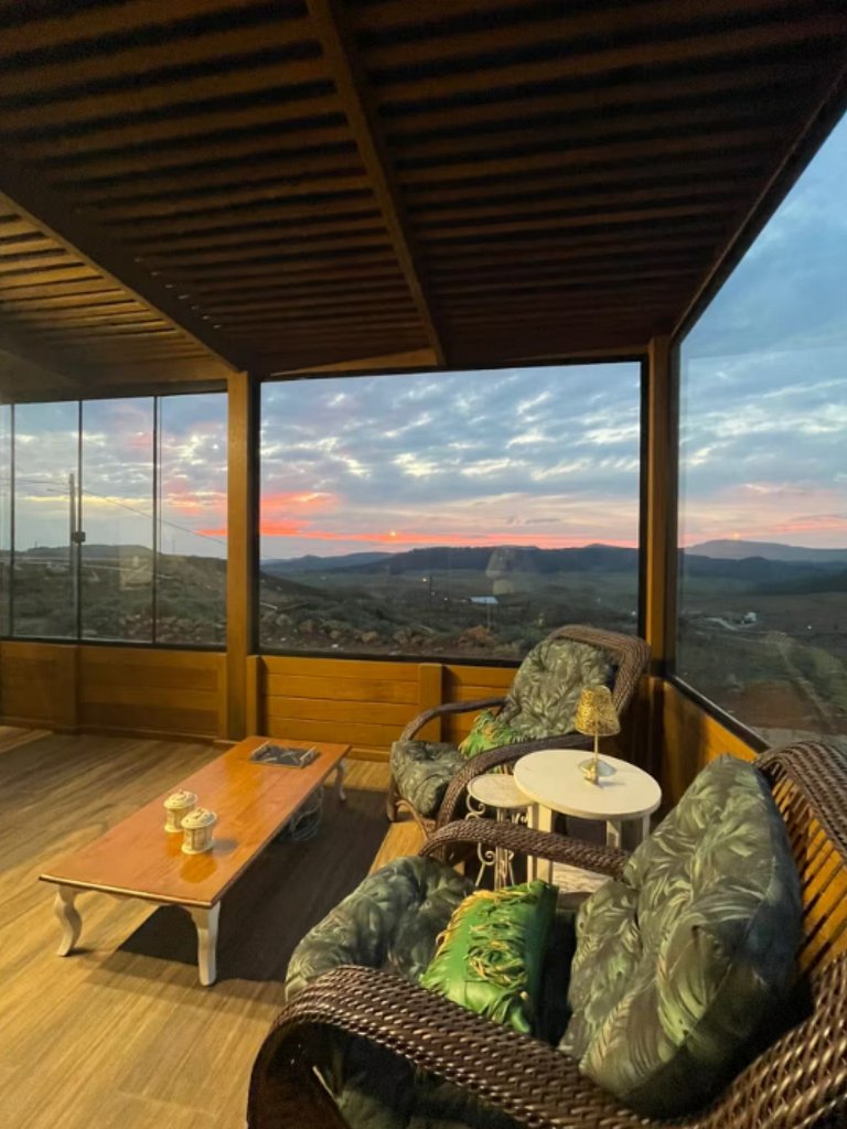 LUGA Altos da Serra House with View and Bathtub