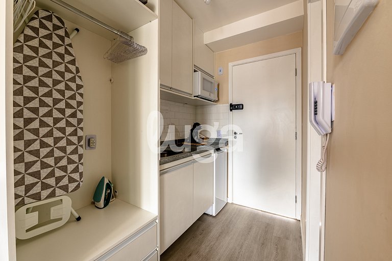 LUGA Practical studio in the heart of Liberdade