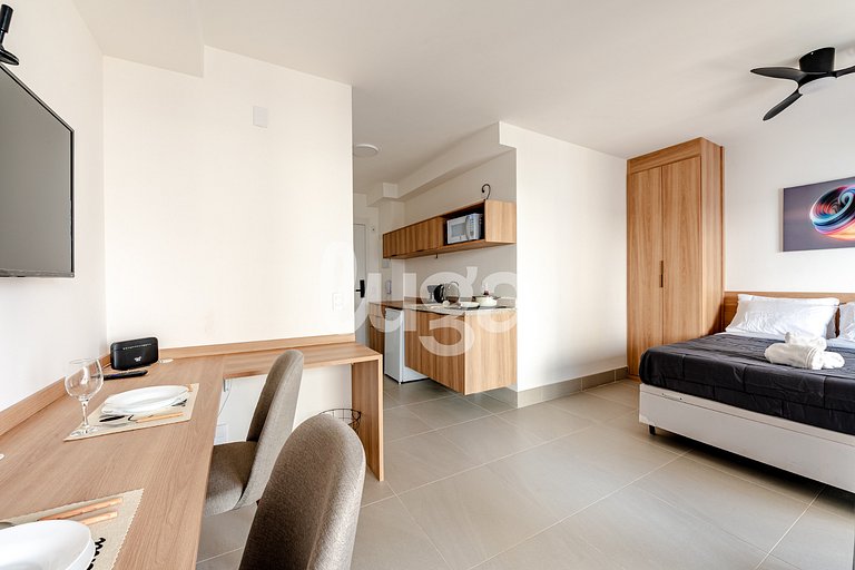 PLACE: Paradise Studio for Work and Leisure
