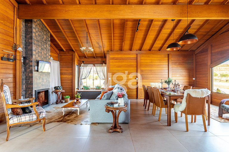 LUGA Altos da Serra House with View and Bathtub