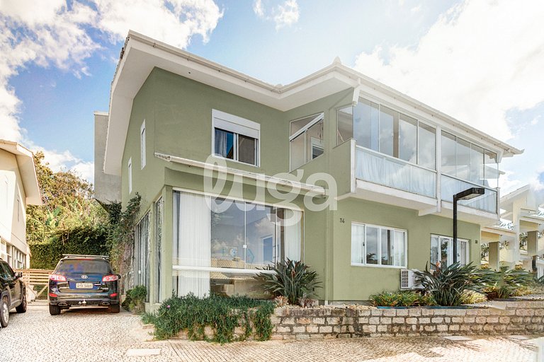 Casa de playa con vista al mar