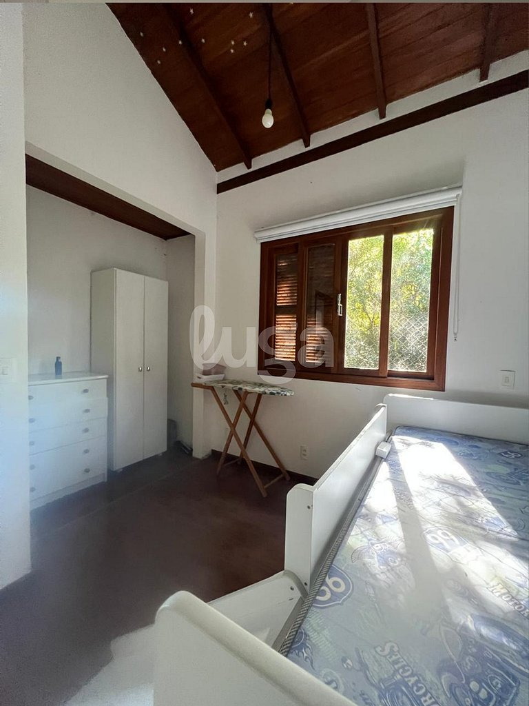 PLACE: Cozy House at Praia Mole