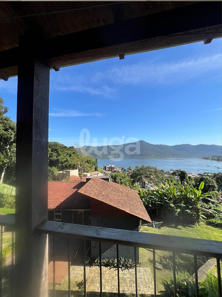 LUGA: Casa acogedora en Praia Mole