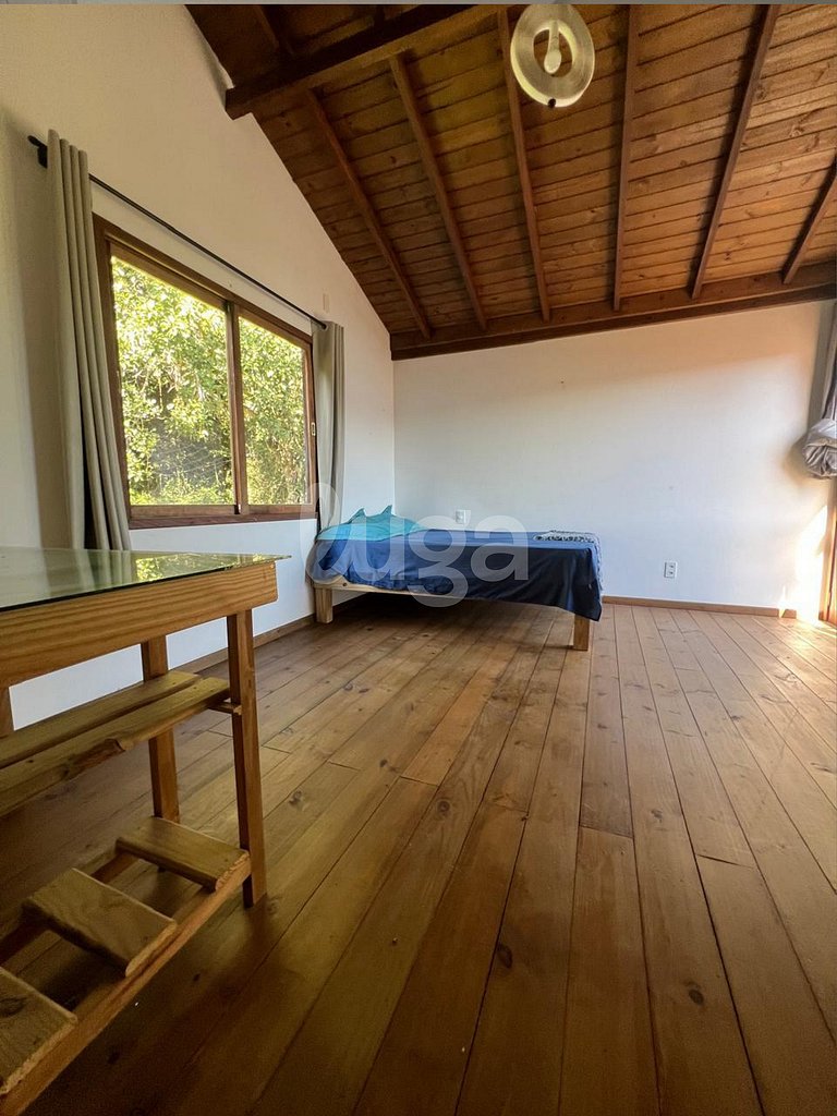 PLACE: Cozy House at Praia Mole