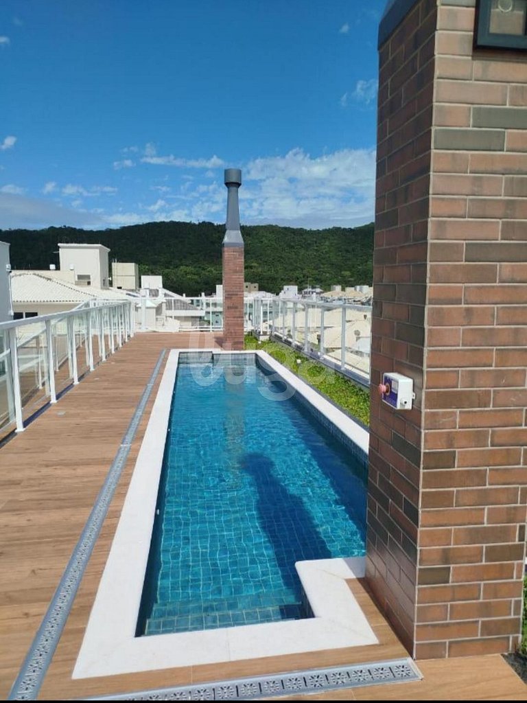 Apê c/ piscina Ingleses| 2 Suítes 300m do mar