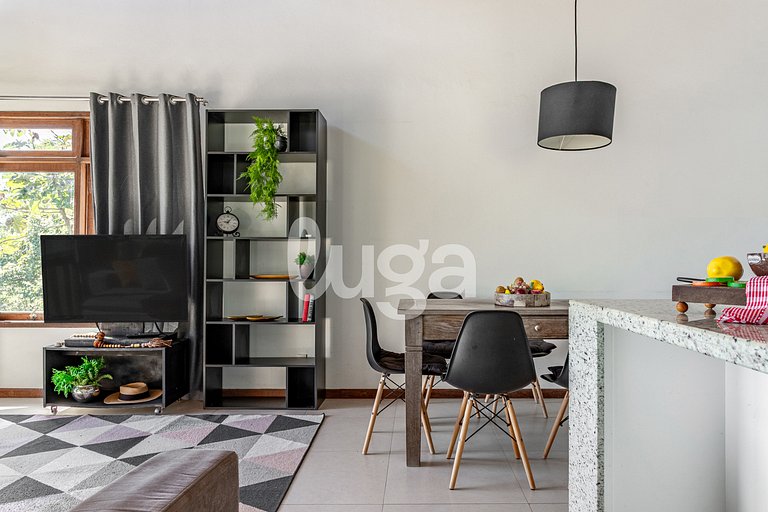 PLACE: Cozy House at Praia Mole