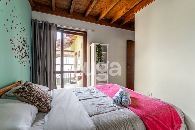 PLACE: Cozy House at Praia Mole