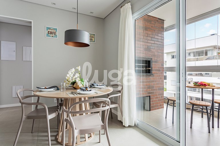 Apartment with pool Ingleses | 2 suites 300m from the sea