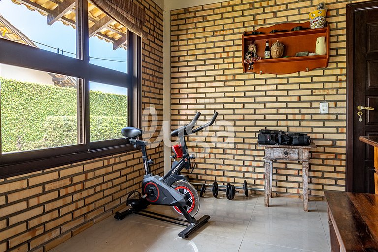 Alquilo casa con piscina a 900 metros de la playa
